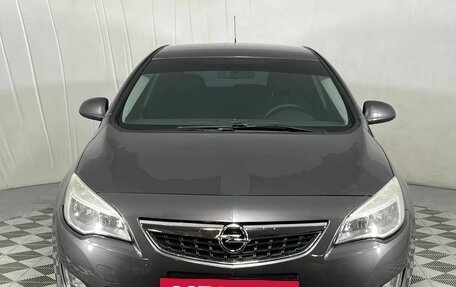 Opel Astra J, 2011 год, 880 000 рублей, 2 фотография