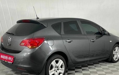 Opel Astra J, 2011 год, 880 000 рублей, 5 фотография