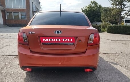 KIA Rio II, 2011 год, 750 000 рублей, 5 фотография