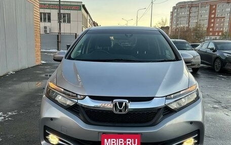 Honda Shuttle II, 2016 год, 1 620 000 рублей, 2 фотография