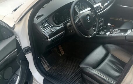 BMW 5 серия, 2013 год, 2 111 000 рублей, 8 фотография