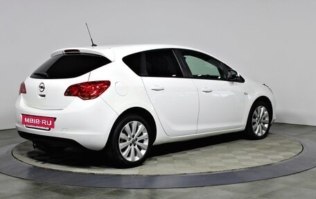 Opel Astra J, 2011 год, 797 000 рублей, 5 фотография