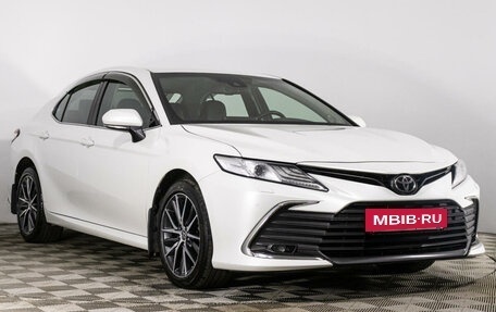 Toyota Camry, 2021 год, 3 599 000 рублей, 3 фотография