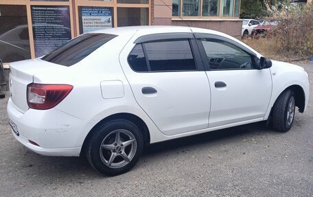 Renault Logan II, 2019 год, 640 000 рублей, 6 фотография