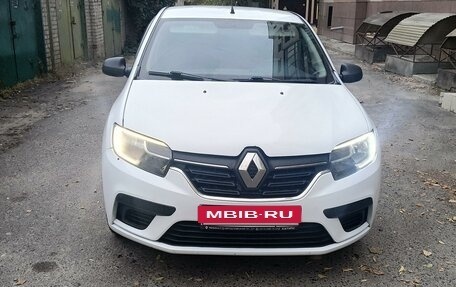 Renault Logan II, 2019 год, 640 000 рублей, 7 фотография