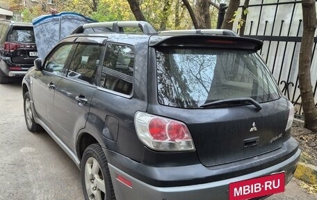 Mitsubishi Outlander III рестайлинг 3, 2002 год, 450 000 рублей, 4 фотография