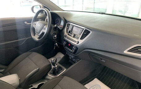 Hyundai Solaris II рестайлинг, 2019 год, 1 450 000 рублей, 15 фотография