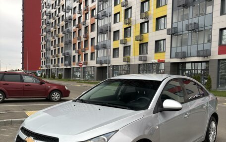 Chevrolet Cruze II, 2011 год, 810 000 рублей, 4 фотография