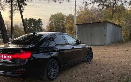 BMW 3 серия, 2017 год, 2 970 000 рублей, 10 фотография