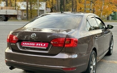 Volkswagen Jetta VI, 2014 год, 1 135 000 рублей, 4 фотография