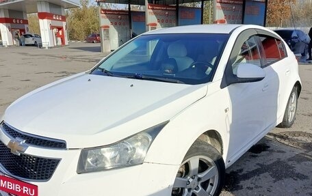 Chevrolet Cruze II, 2012 год, 700 000 рублей, 2 фотография