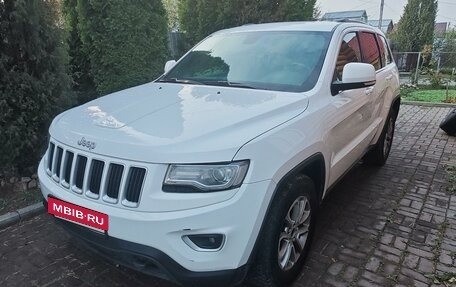 Jeep Grand Cherokee, 2013 год, 2 500 000 рублей, 2 фотография