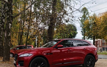 Jaguar F-Pace, 2016 год, 3 000 000 рублей, 16 фотография