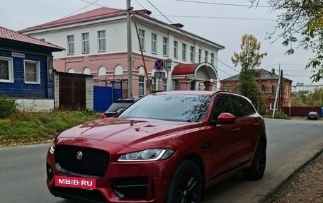 Jaguar F-Pace, 2016 год, 3 000 000 рублей, 14 фотография