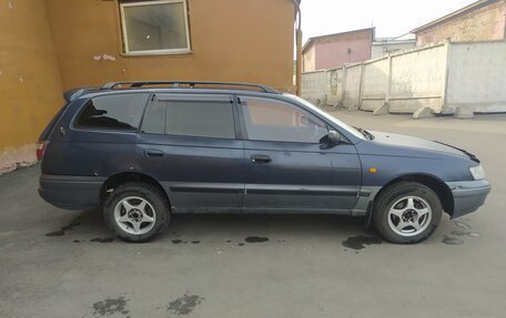 Toyota Caldina, 1995 год, 250 000 рублей, 4 фотография