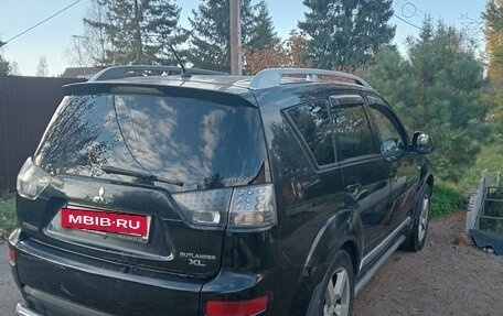 Mitsubishi Outlander III рестайлинг 3, 2008 год, 980 000 рублей, 12 фотография