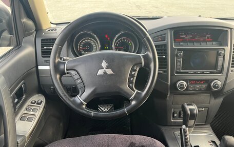 Mitsubishi Pajero IV, 2012 год, 3 500 000 рублей, 28 фотография