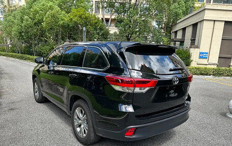 Toyota Highlander III, 2020 год, 2 900 000 рублей, 4 фотография