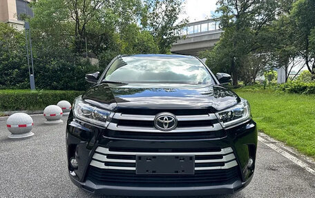 Toyota Highlander III, 2020 год, 2 900 000 рублей, 2 фотография