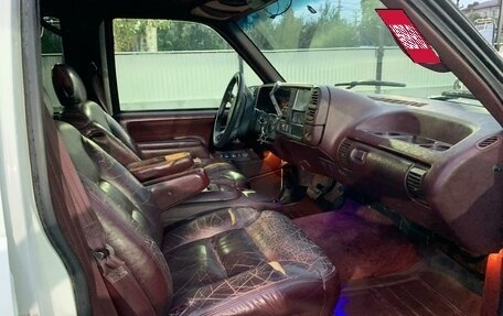 Chevrolet Tahoe II, 1996 год, 1 200 000 рублей, 2 фотография