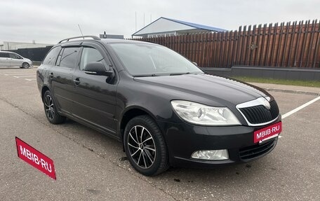 Skoda Octavia, 2010 год, 800 000 рублей, 2 фотография