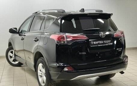 Toyota RAV4, 2018 год, 2 945 000 рублей, 6 фотография