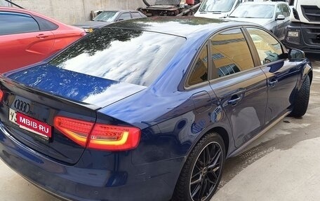 Audi A4, 2015 год, 2 100 000 рублей, 4 фотография