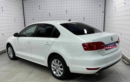 Volkswagen Jetta VI, 2012 год, 1 150 000 рублей, 4 фотография