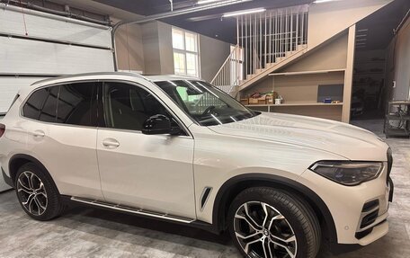 BMW X5, 2022 год, 8 900 000 рублей, 2 фотография