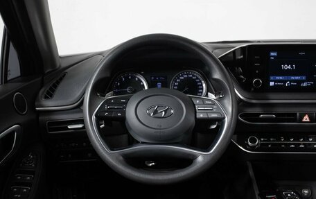 Hyundai Sonata VIII, 2020 год, 2 650 000 рублей, 13 фотография