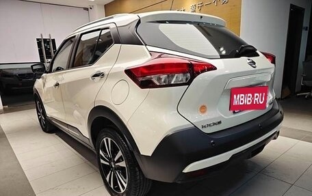 Nissan Kicks I, 2020 год, 1 580 000 рублей, 4 фотография