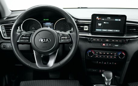 KIA cee'd III, 2019 год, 1 799 000 рублей, 10 фотография