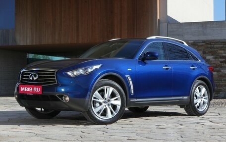 Infiniti FX II, 2012 год, 2 400 000 рублей, 1 фотография