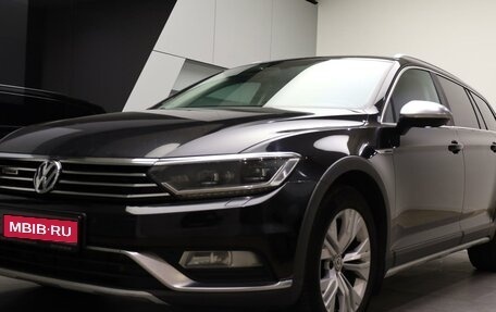 Volkswagen Passat B8 рестайлинг, 2018 год, 2 720 000 рублей, 1 фотография