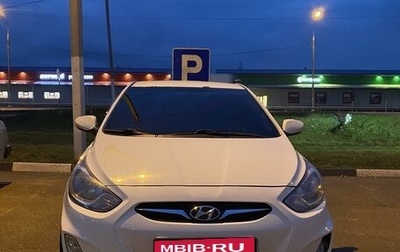 Hyundai Solaris II рестайлинг, 2012 год, 600 000 рублей, 1 фотография