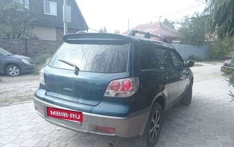 Mitsubishi Outlander III рестайлинг 3, 2004 год, 480 000 рублей, 5 фотография