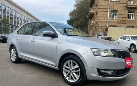 Skoda Rapid I, 2018 год, 1 400 000 рублей, 2 фотография