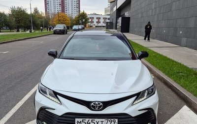 Toyota Camry, 2021 год, 3 900 000 рублей, 1 фотография