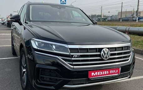 Volkswagen Touareg III, 2018 год, 5 500 000 рублей, 3 фотография