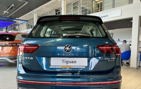 Volkswagen Tiguan, 2024 год, 6 990 000 рублей, 3 фотография