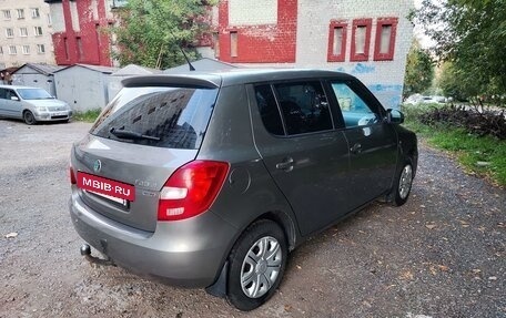 Skoda Fabia II, 2011 год, 450 000 рублей, 11 фотография