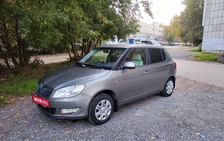 Skoda Fabia II, 2011 год, 450 000 рублей, 22 фотография