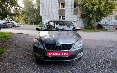 Skoda Fabia II, 2011 год, 450 000 рублей, 16 фотография