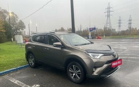 Toyota RAV4, 2016 год, 2 200 000 рублей, 2 фотография