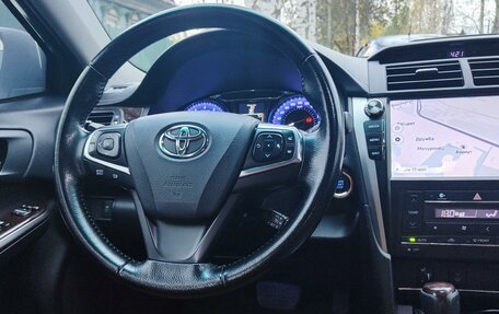 Toyota Camry, 2016 год, 2 950 000 рублей, 10 фотография