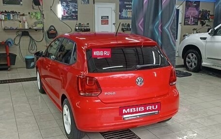 Volkswagen Polo VI (EU Market), 2010 год, 580 000 рублей, 24 фотография