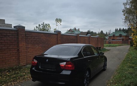 BMW 3 серия, 2006 год, 1 600 000 рублей, 6 фотография