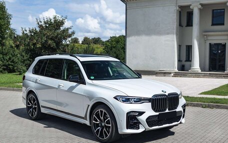 BMW X7, 2021 год, 9 100 074 рублей, 4 фотография