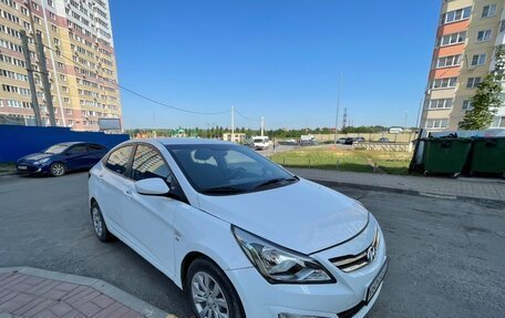 Hyundai Solaris II рестайлинг, 2014 год, 889 000 рублей, 2 фотография