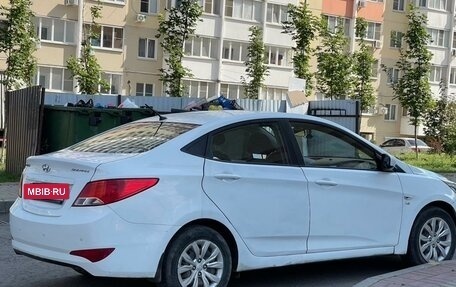 Hyundai Solaris II рестайлинг, 2014 год, 889 000 рублей, 3 фотография